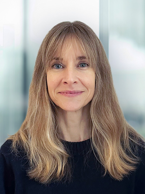 Rebecca Sanders Headshot